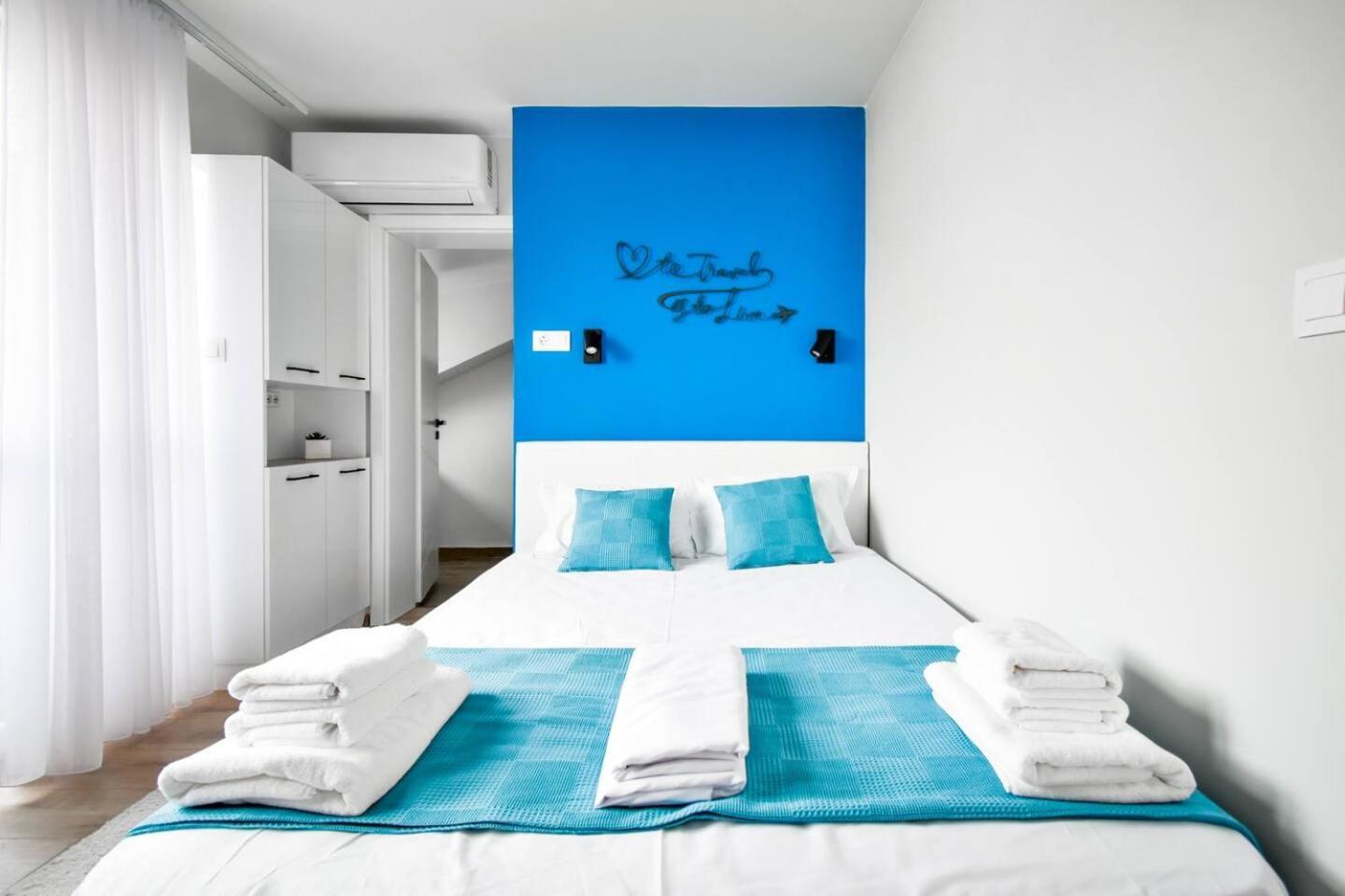 180 Panoramic Views Fully Equipped For 6 Acs * Sofia